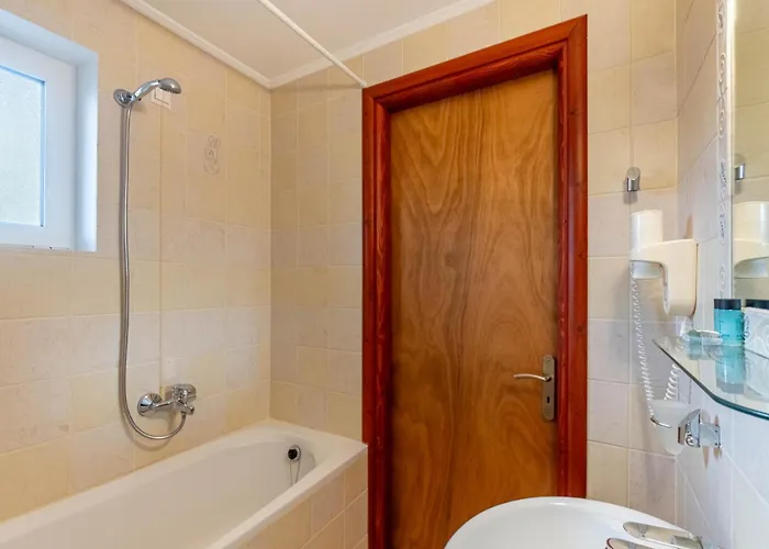 Kosmos St4 In Agios Stefanos Appart hôtel