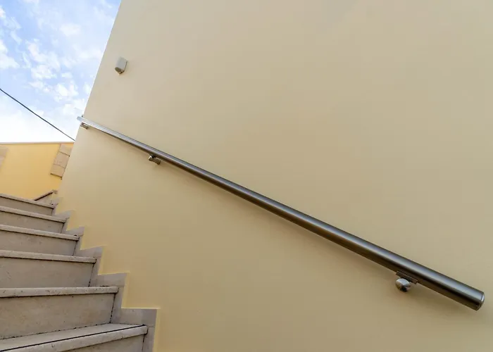 Kosmos St4 In Agios Stefanos 4*