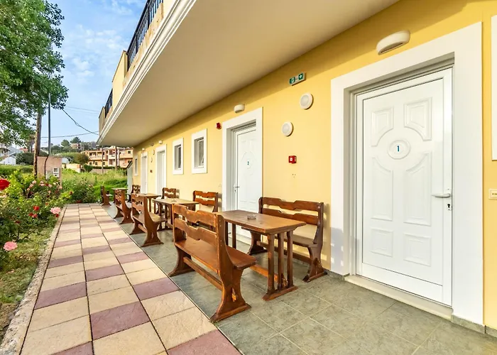 מלון דירות Kosmos St4 In Agios Stefanos