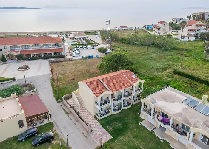 Kosmos St4 In Agios Stefanos 4* איוס סטפנוס